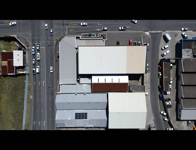 3,200M² WAREHOUSE FOR SALE IN EAST LONDON CENTRAL